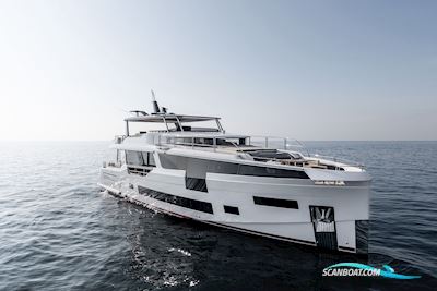 Sirena 88 Motorbåd 2025, med 2 x MAN V12
 motor, Danmark