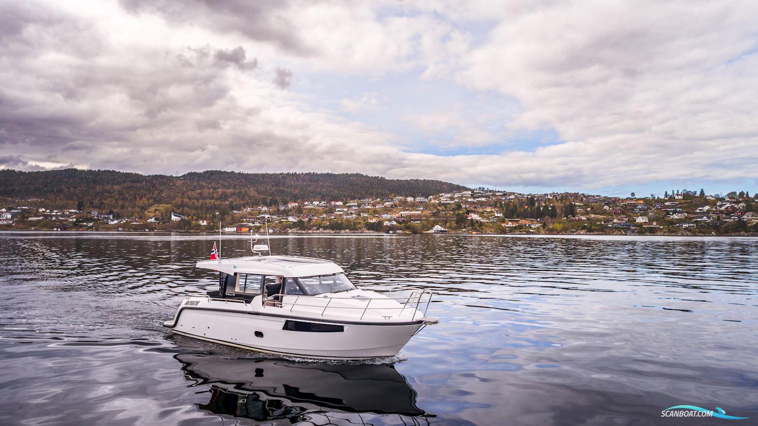 Skilsø Viknes S35 Panorama Motorbåd 2026, med Yanmar motor, Holland