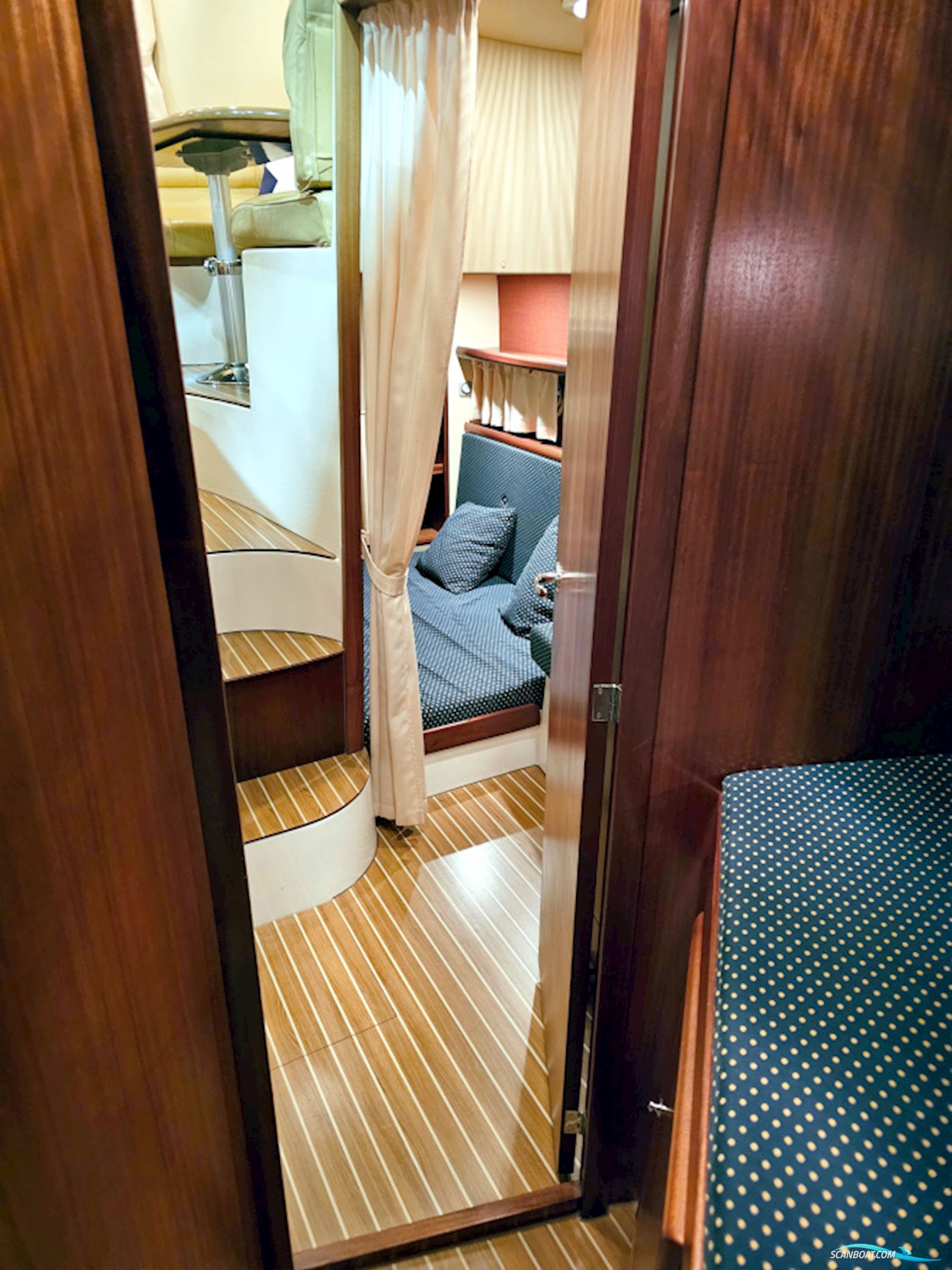 Skorgenes 335 Sonic Volvo Penta D6-370