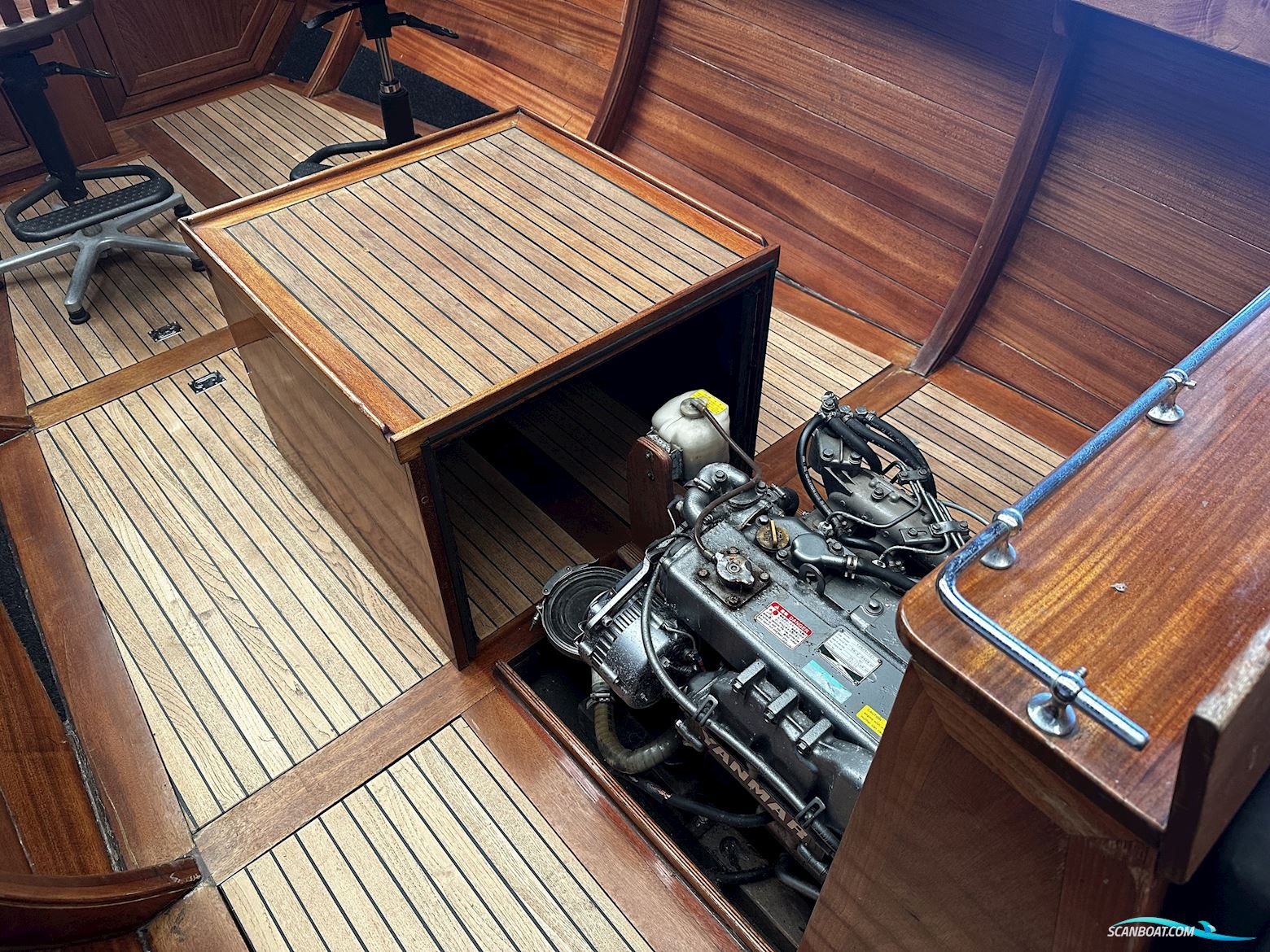 Sloep Barkas Classic 850