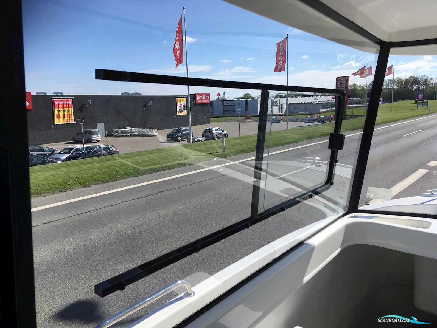 Smartliner 23 Fisher - !