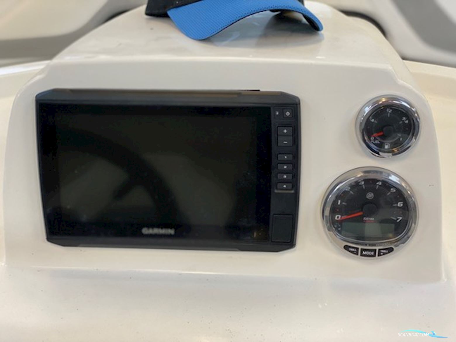Smartliner CC Center Console 22 Med Mercury F150 Exlpt-Efi Proxs Inkl. Udstyr - Spar 100.000,-