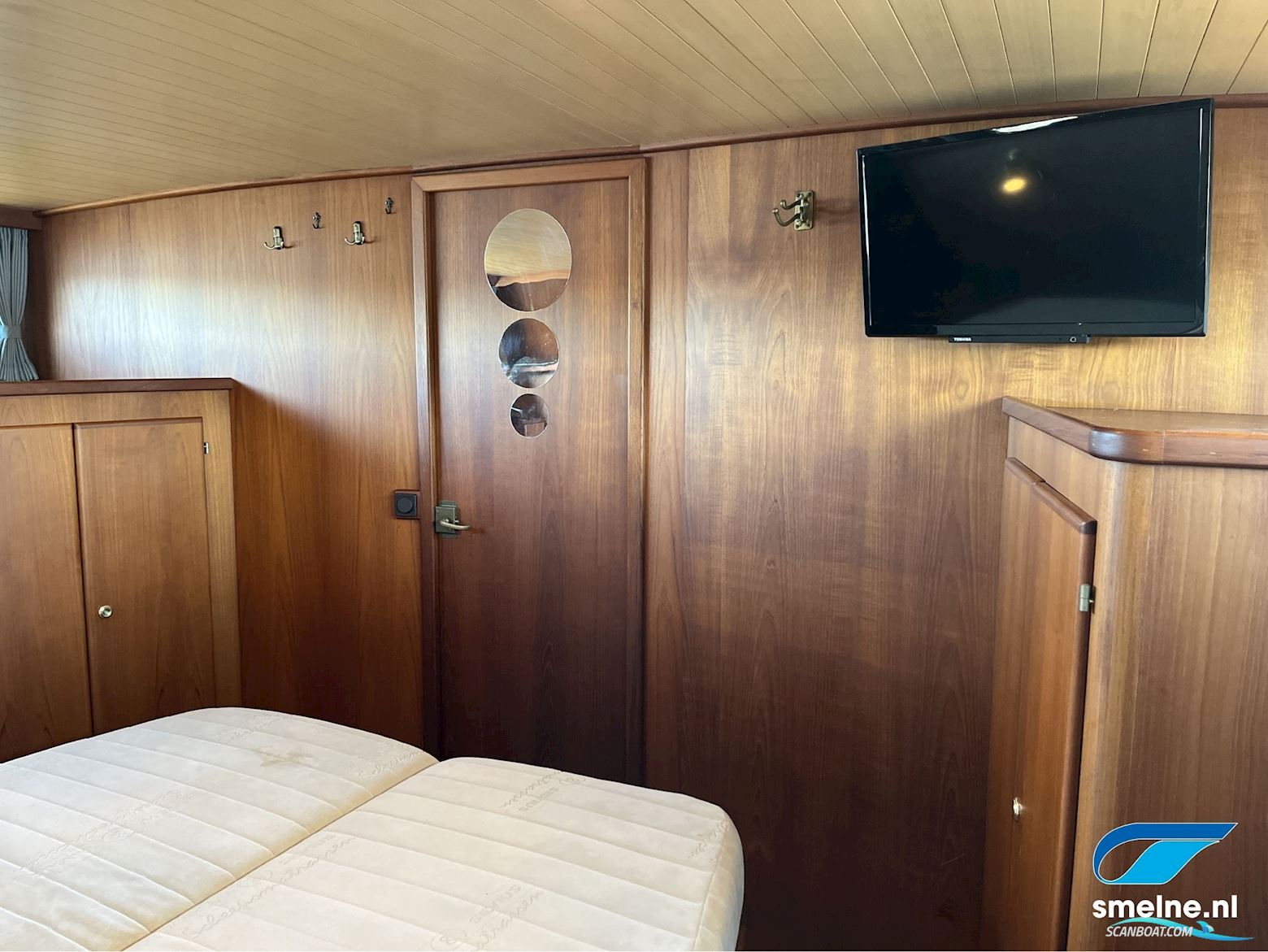 Smelne Kruiser 1240S