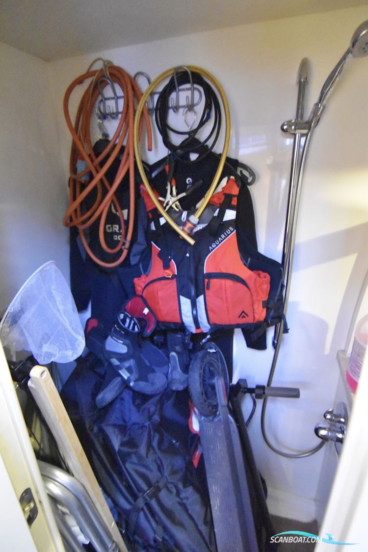 SOLGT Sunseeker Manhattan 70