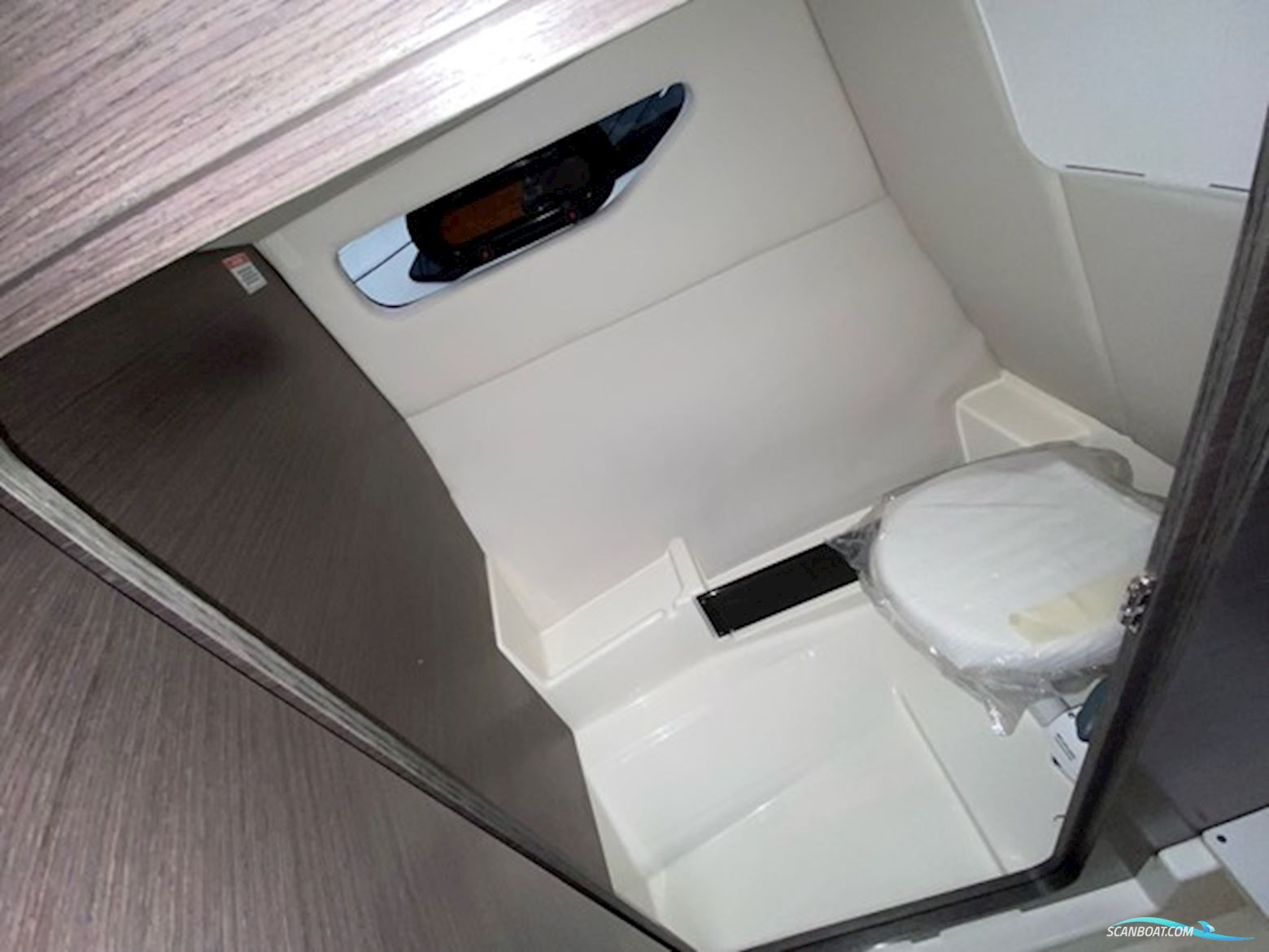 ...SOLGT...Bayliner VR6 Cuddy, Mercury 250 HK V8