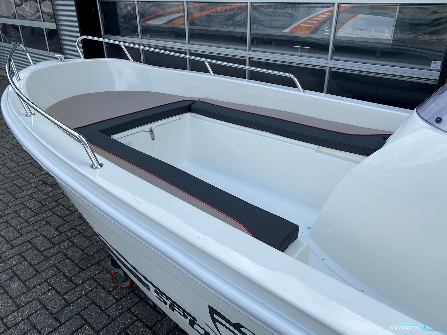 Sport-Yacht Classic 470 Sport