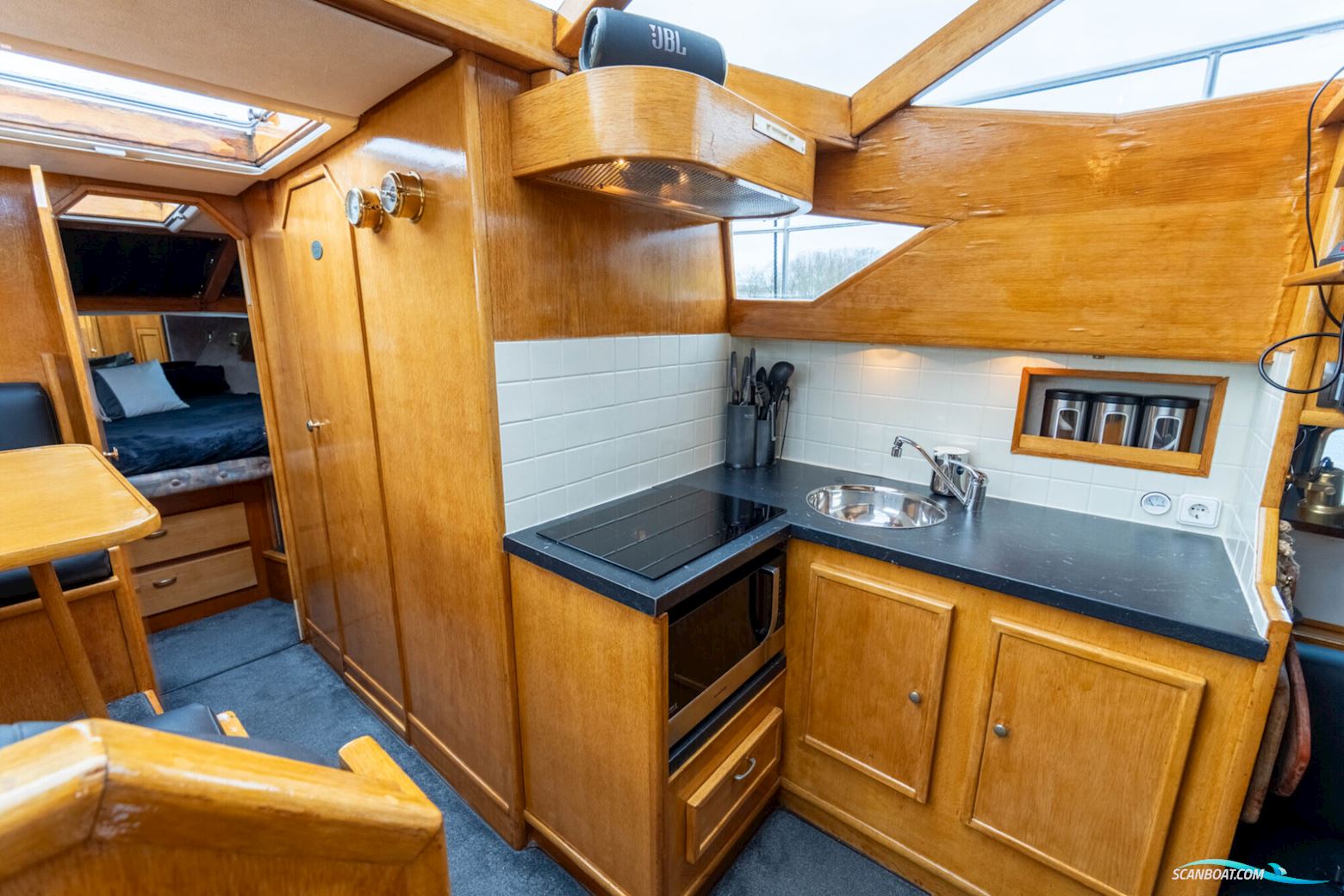 Stadtline 38 OK Spiegeldeur