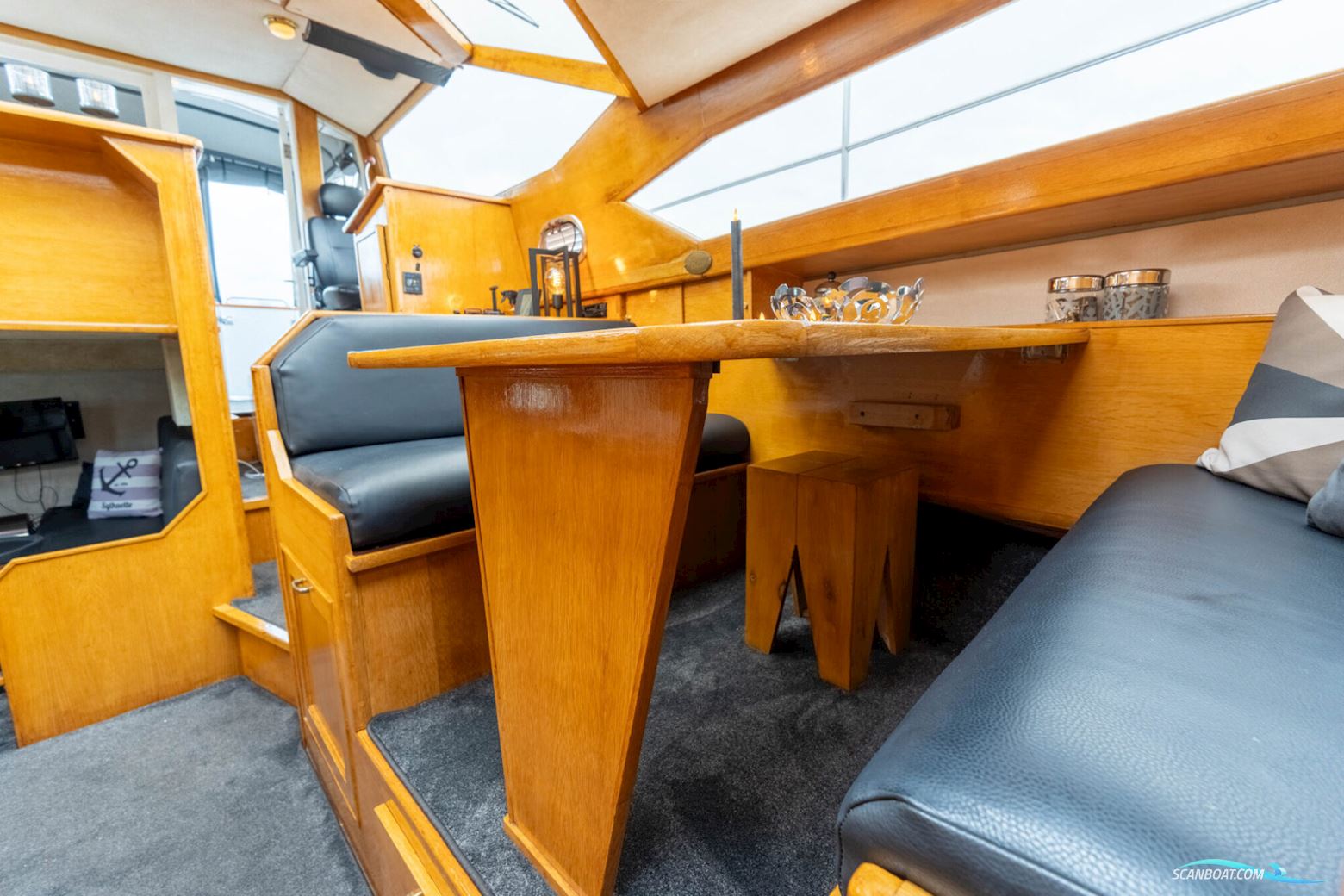 Stadtline 38 OK Spiegeldeur