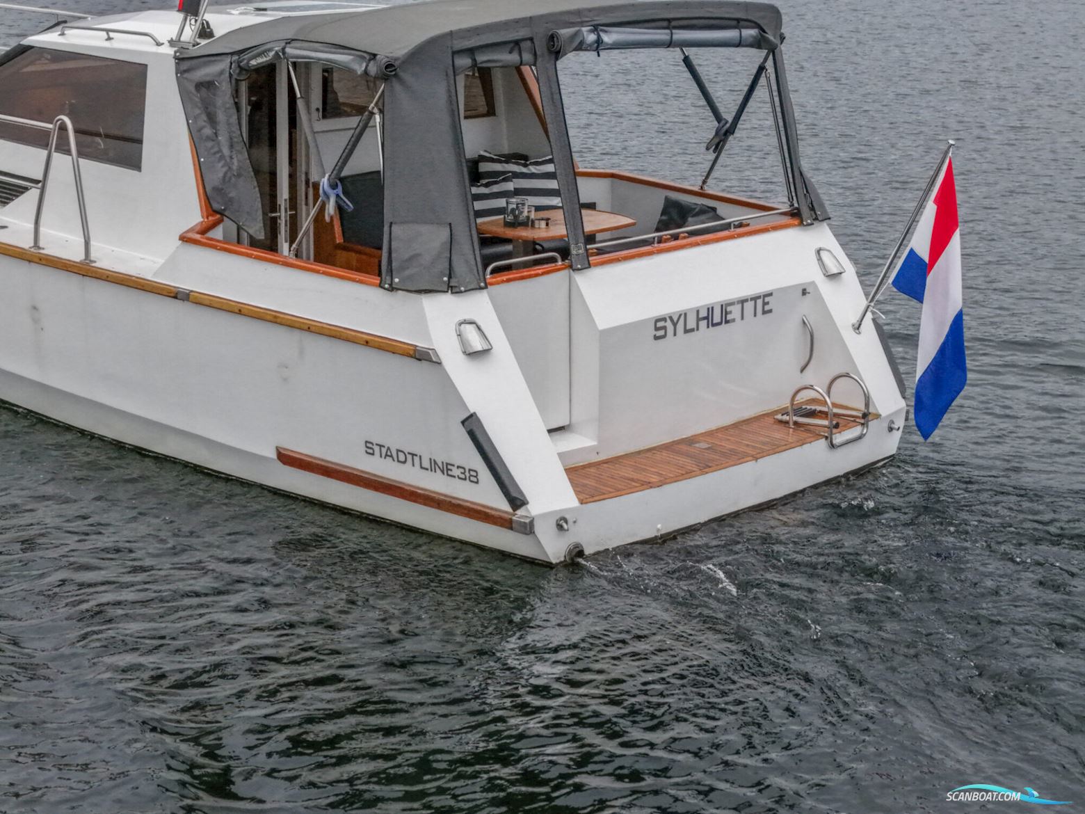 Stadtline 38 OK Spiegeldeur