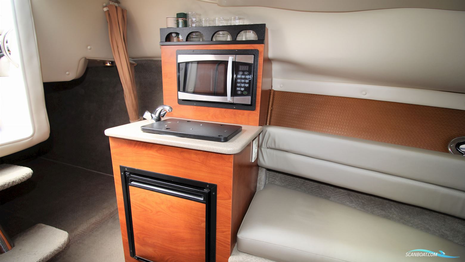 Starcraft 2650 Express Cruiser 