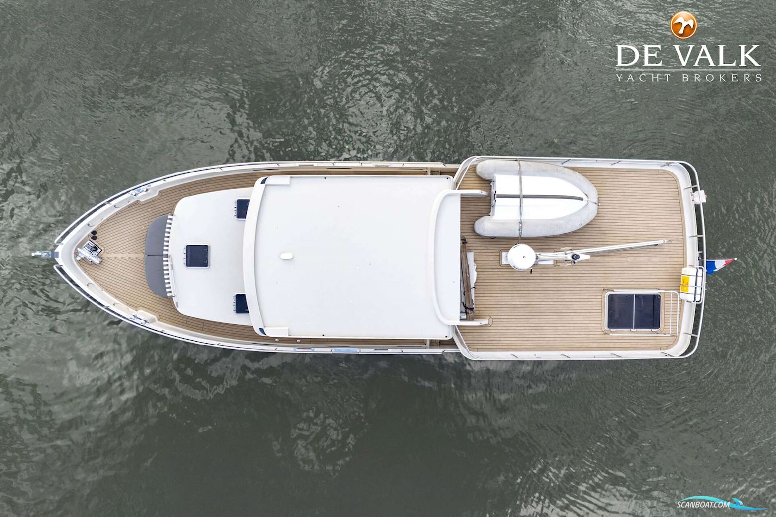 Steeler Explorer 50 Pilothouse