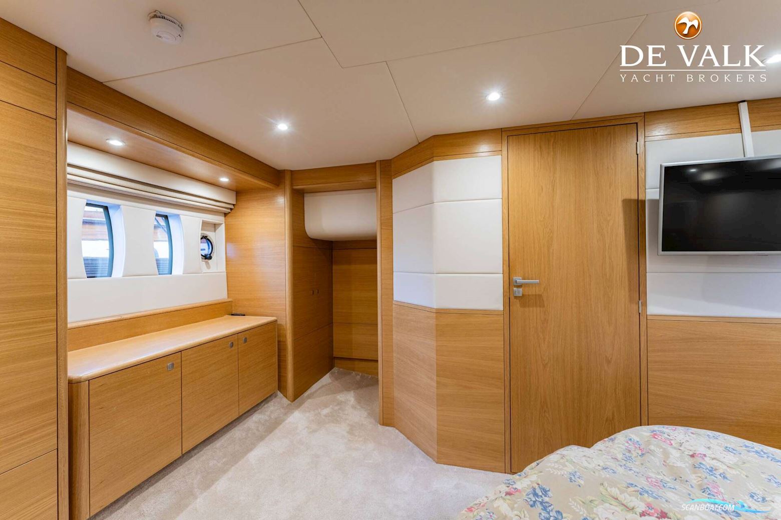 Steeler Explorer 50 Pilothouse