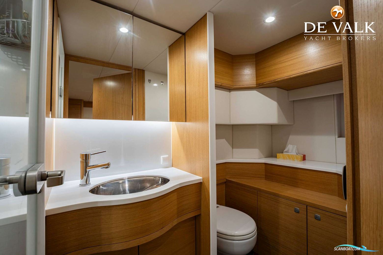 Steeler Explorer 50 Pilothouse