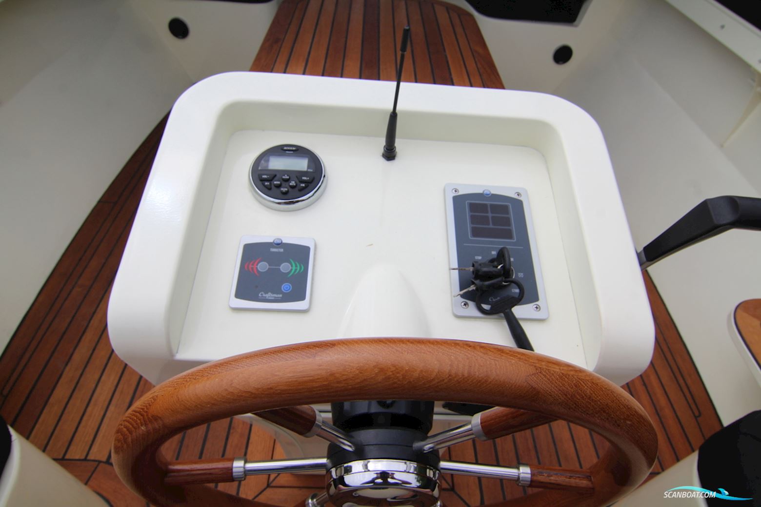 Steilsteven Sloep Unique 720