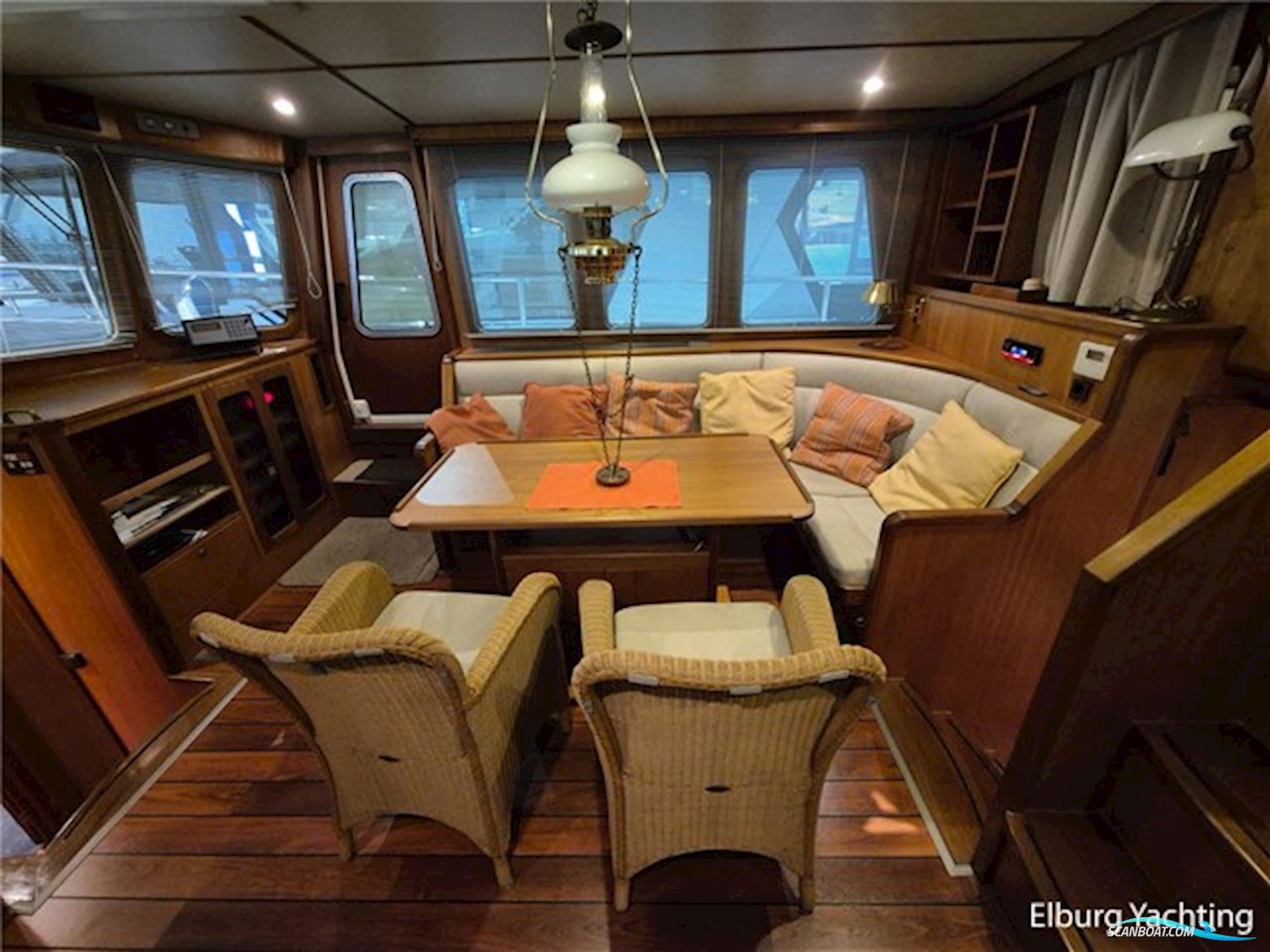 Stentor 1500 trawler - Stabilizers