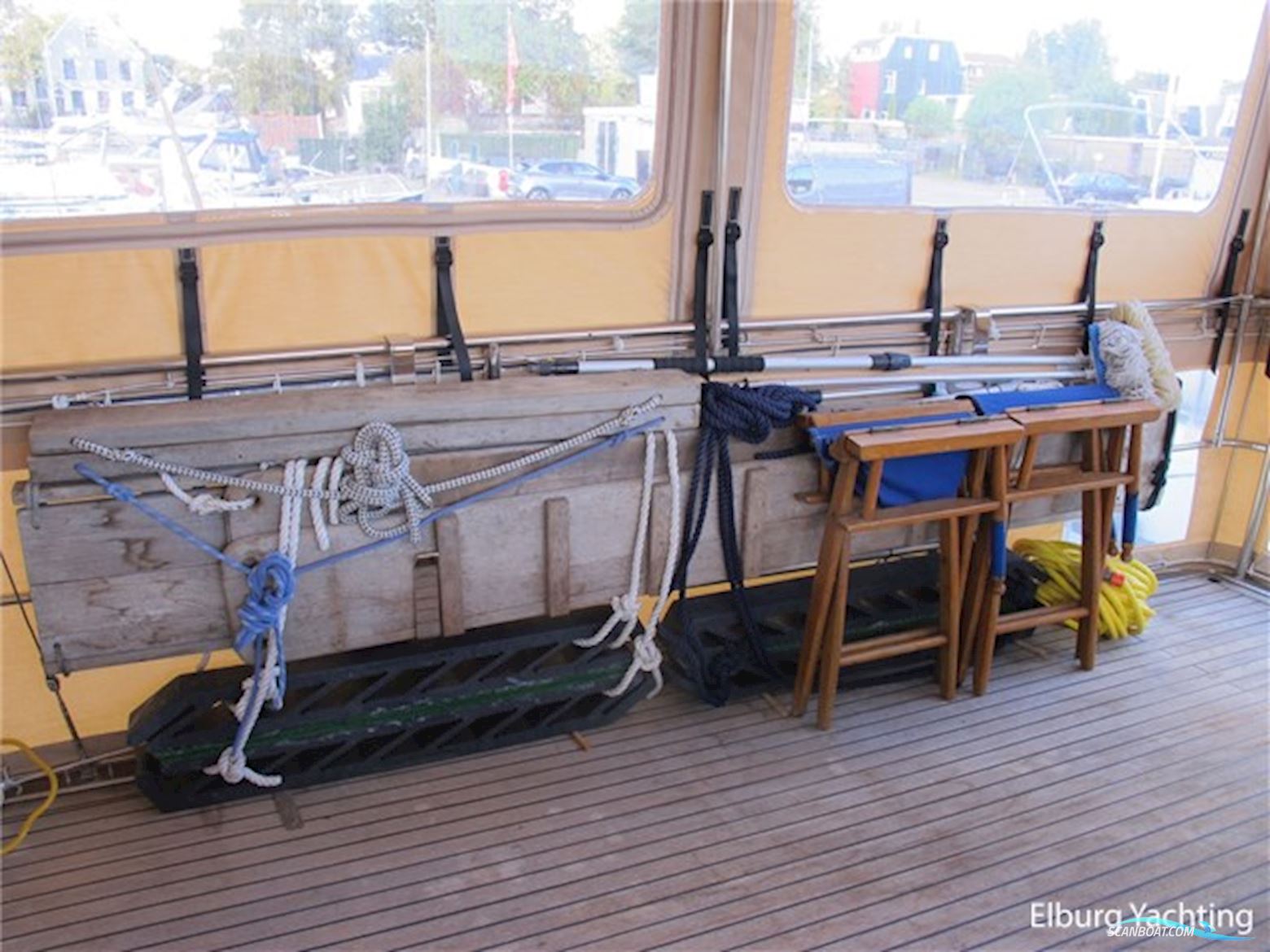 Stentor 1500 trawler - Stabilizers