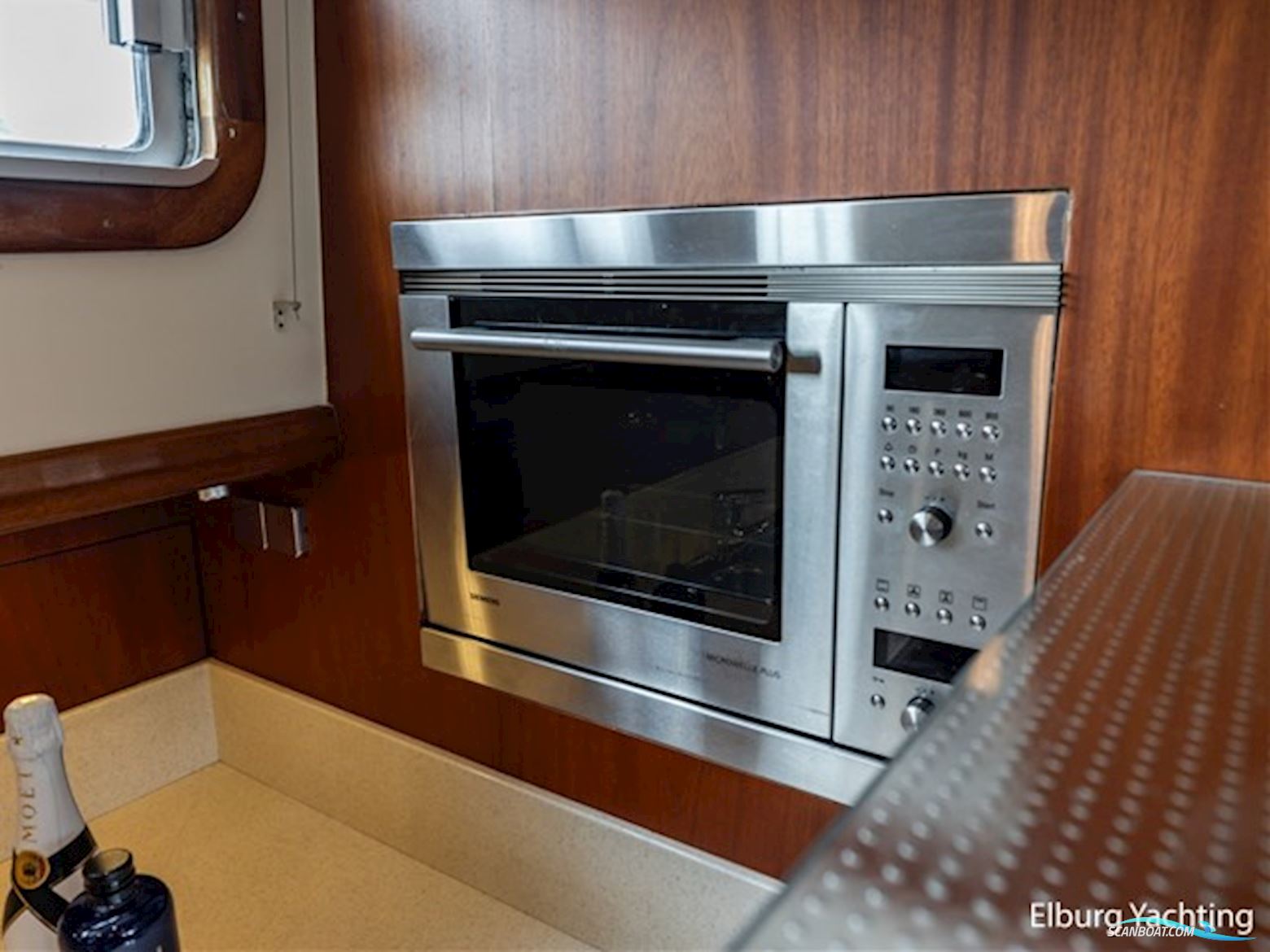 Stentor 1800 Explorer 