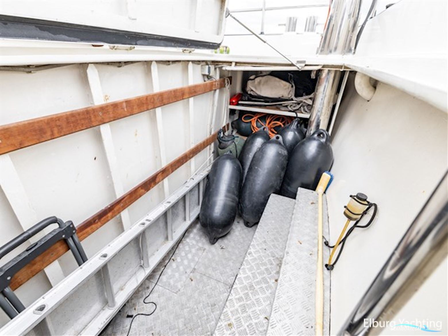 Stentor 1800 Explorer