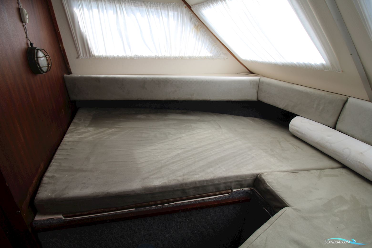 Sterling Sabre 28 New Engine