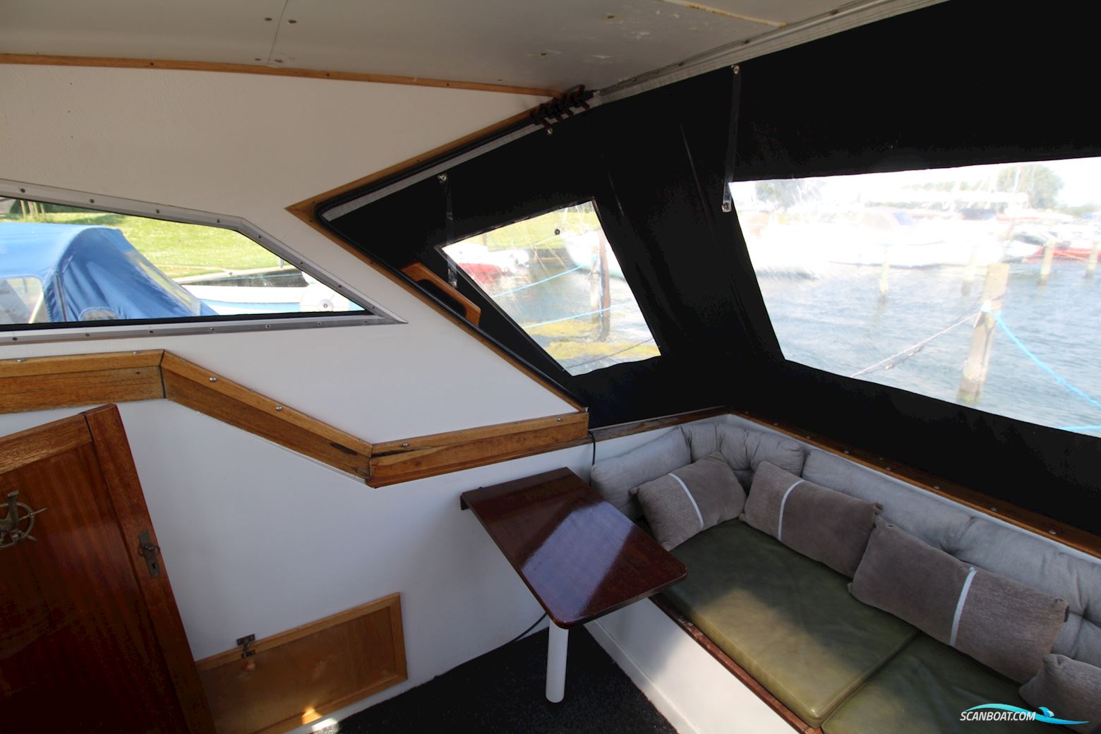 Sterling Sabre 28 New Engine