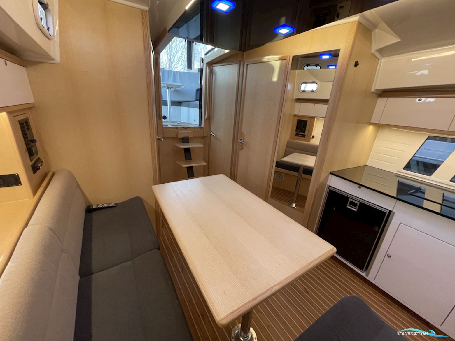 Stillo 30 Bijna als nieuw, luxe uitgerust en direct vaarklaa