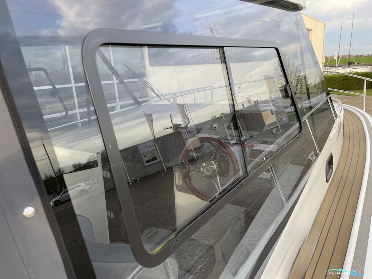 Stillo 30 Bijna Als Nieuw, Luxe Uitgerust en Direct Vaarklaa