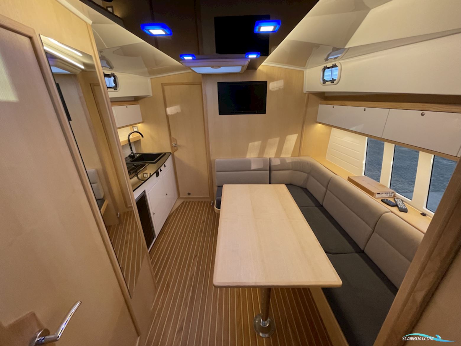 Stillo 30 Bijna Als Nieuw, Luxe Uitgerust en Direct Vaarklaa