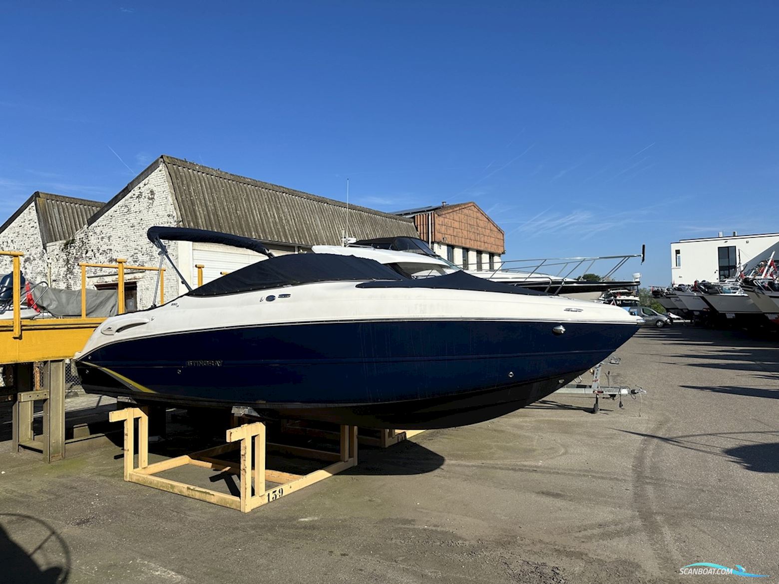 Stingray 250 Lr Motorbåd 2016, Holland