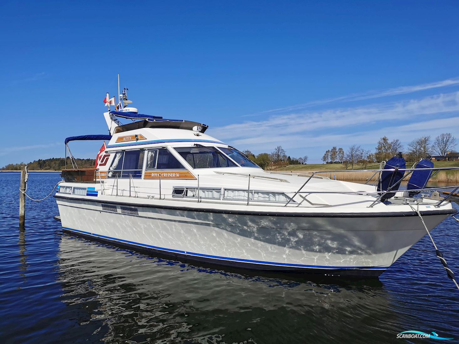 Storebro 36 Royal Cruiser Motorbåd 1984, med Volvo Penta Tamd 60 motor, Danmark