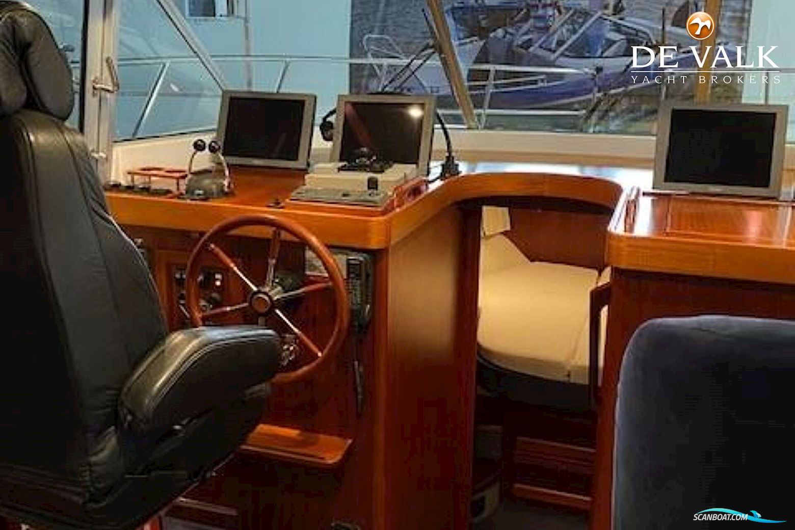 Storebro 410 Commander