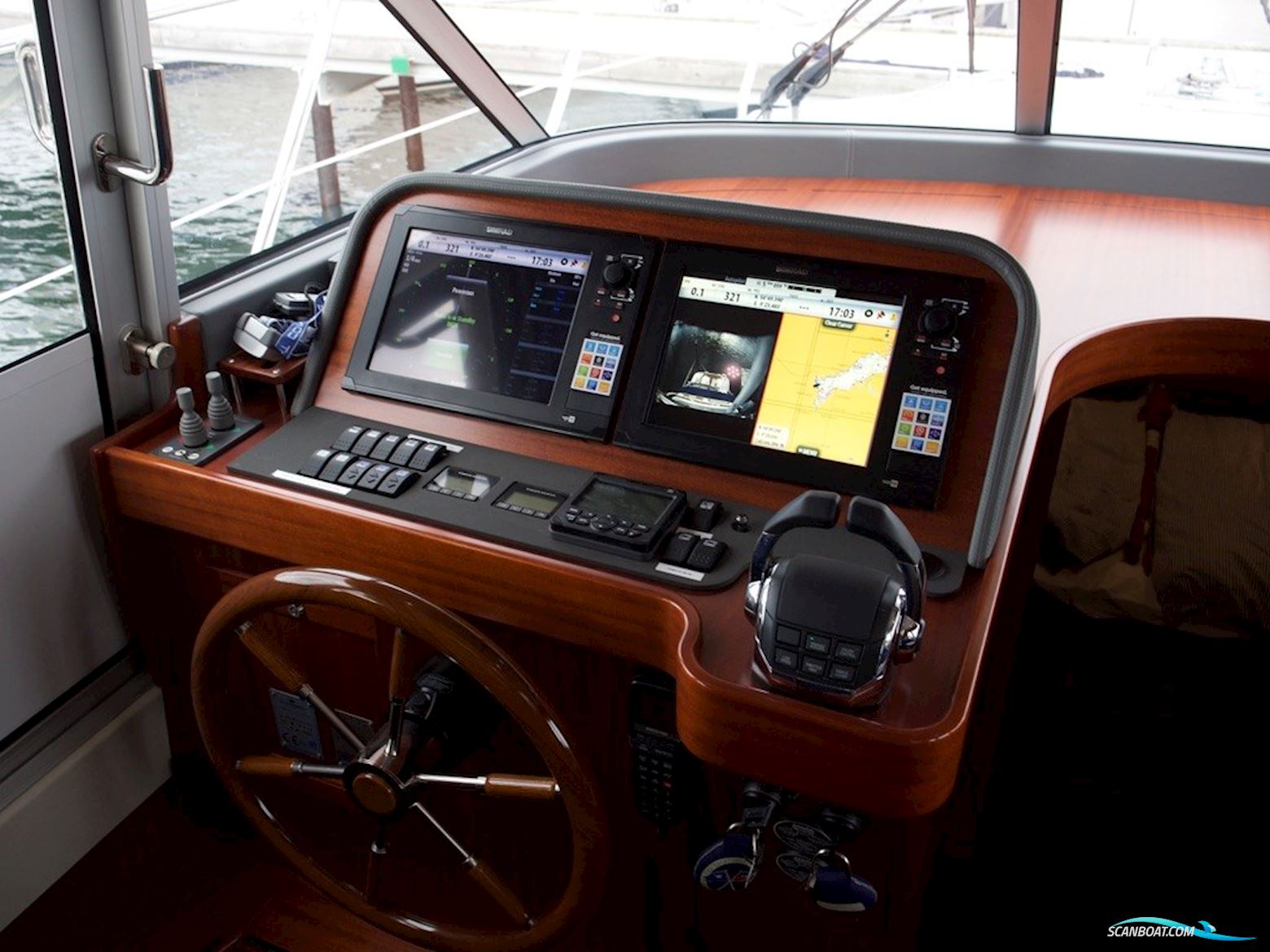 Storebro 435 Commander