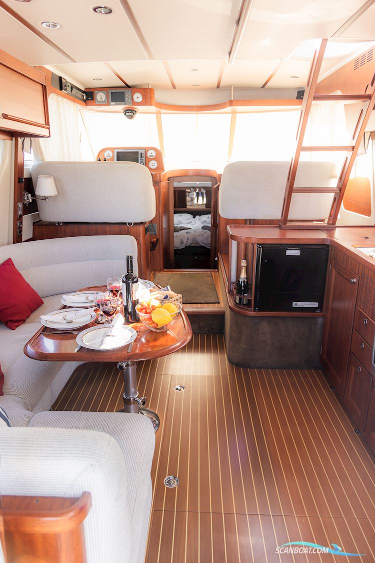 Storebro 435 Commander