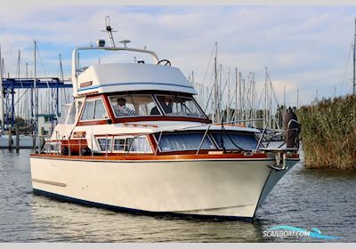 Storebro Adler Royal Cruiser 34 Fly Motorbåd 1977, Holland