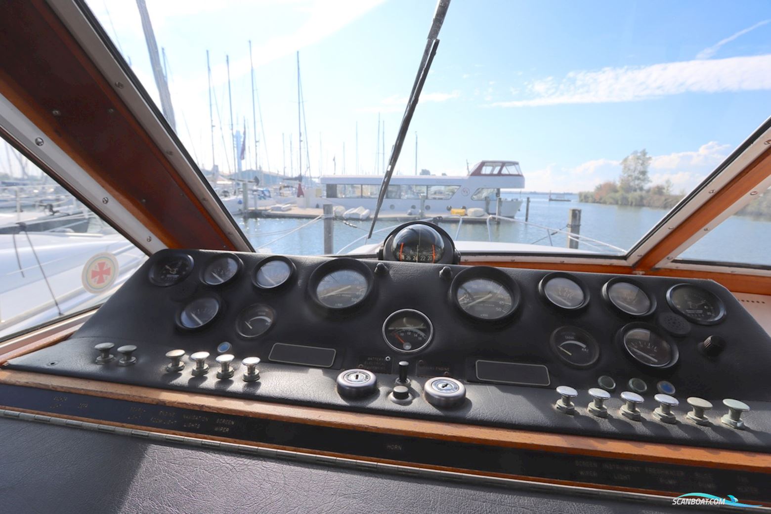 Storebro Adler Royal Cruiser 34 Fly