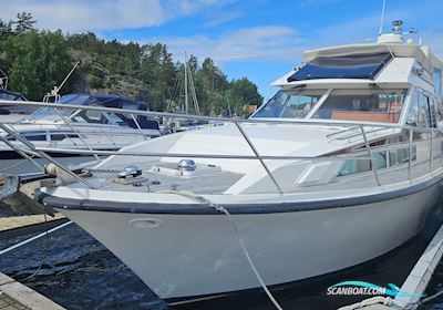 Storebro Royal Cruiser 40 Baltic Motorbåd 1983, med Tamd70D motor, Sverige