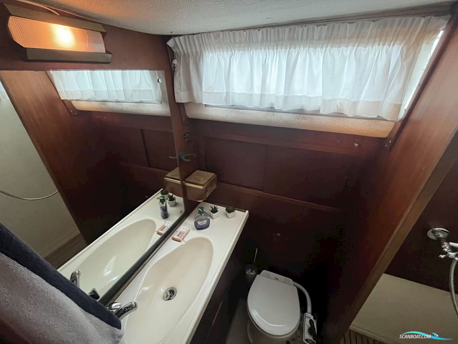 Storebro Royal Cruiser 40 Fly (1988)