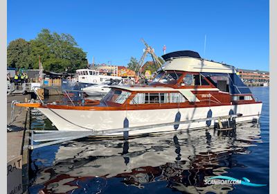 Storebro Storö 34 Flybridge 2x Volvo Penta D3-190 EVC Motorbåd 1974, med Volvo Penta D3-190 EVC motor, Sverige