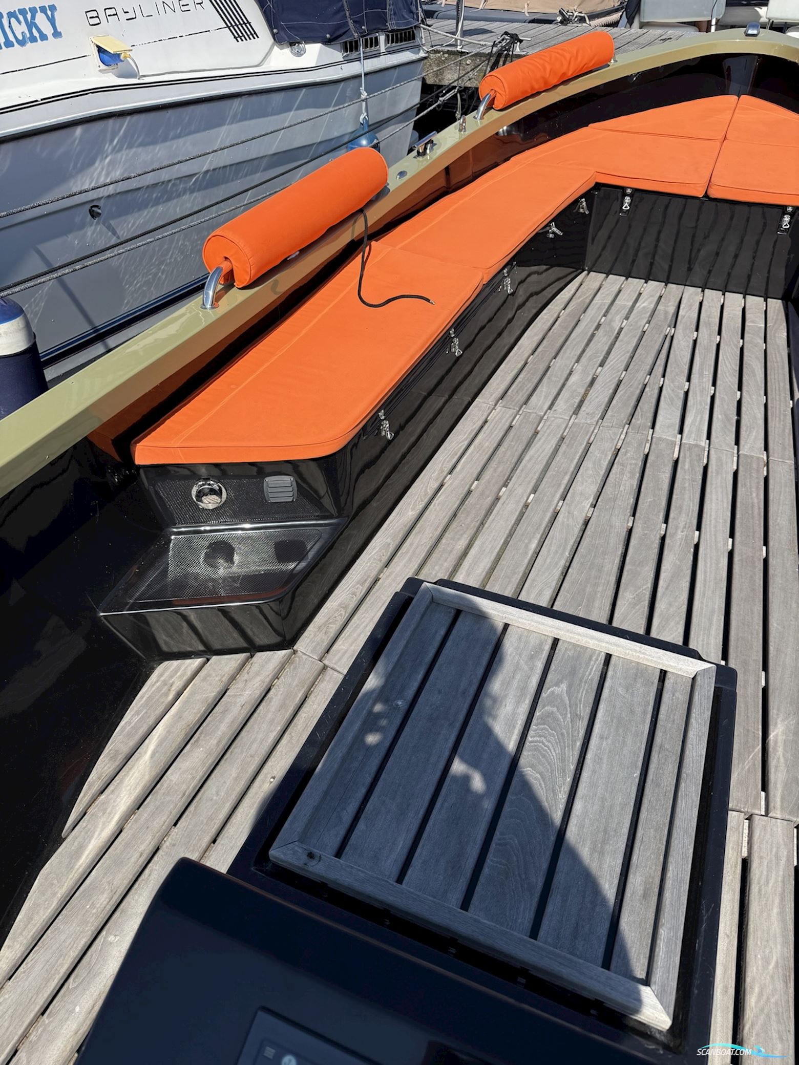 Stormer E-Lifeboat 75