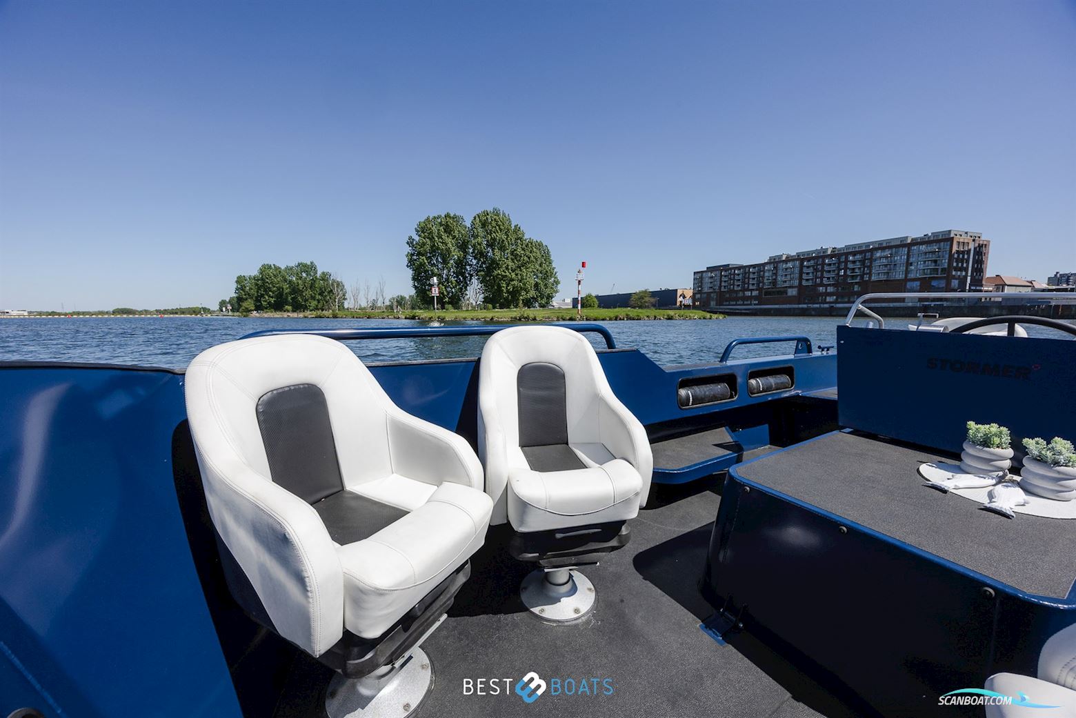 Stormer Marine Tender R75