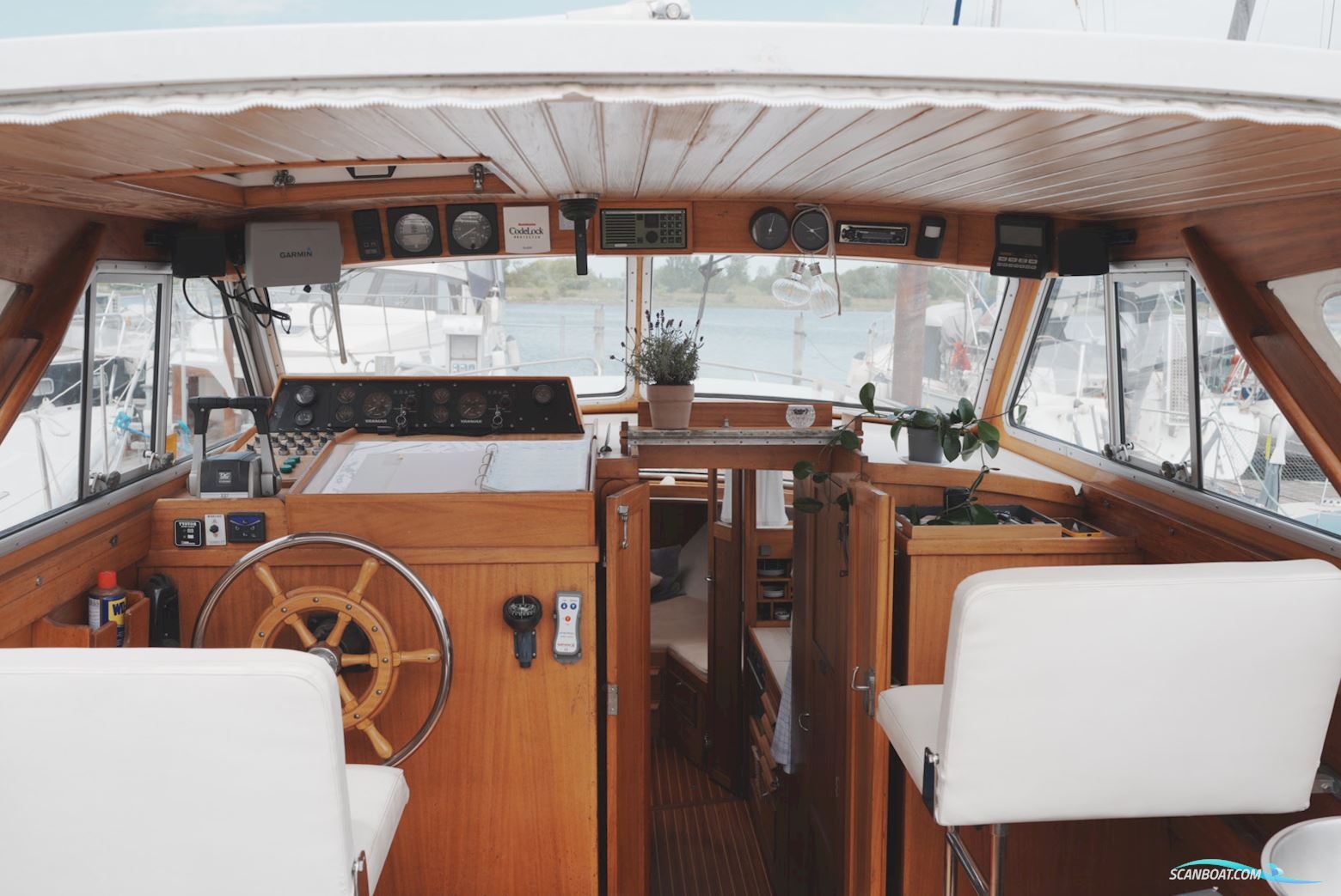 Storø 34 Motorbåd 1969, med Yanmar 4Jh4-Hte motor, Danmark