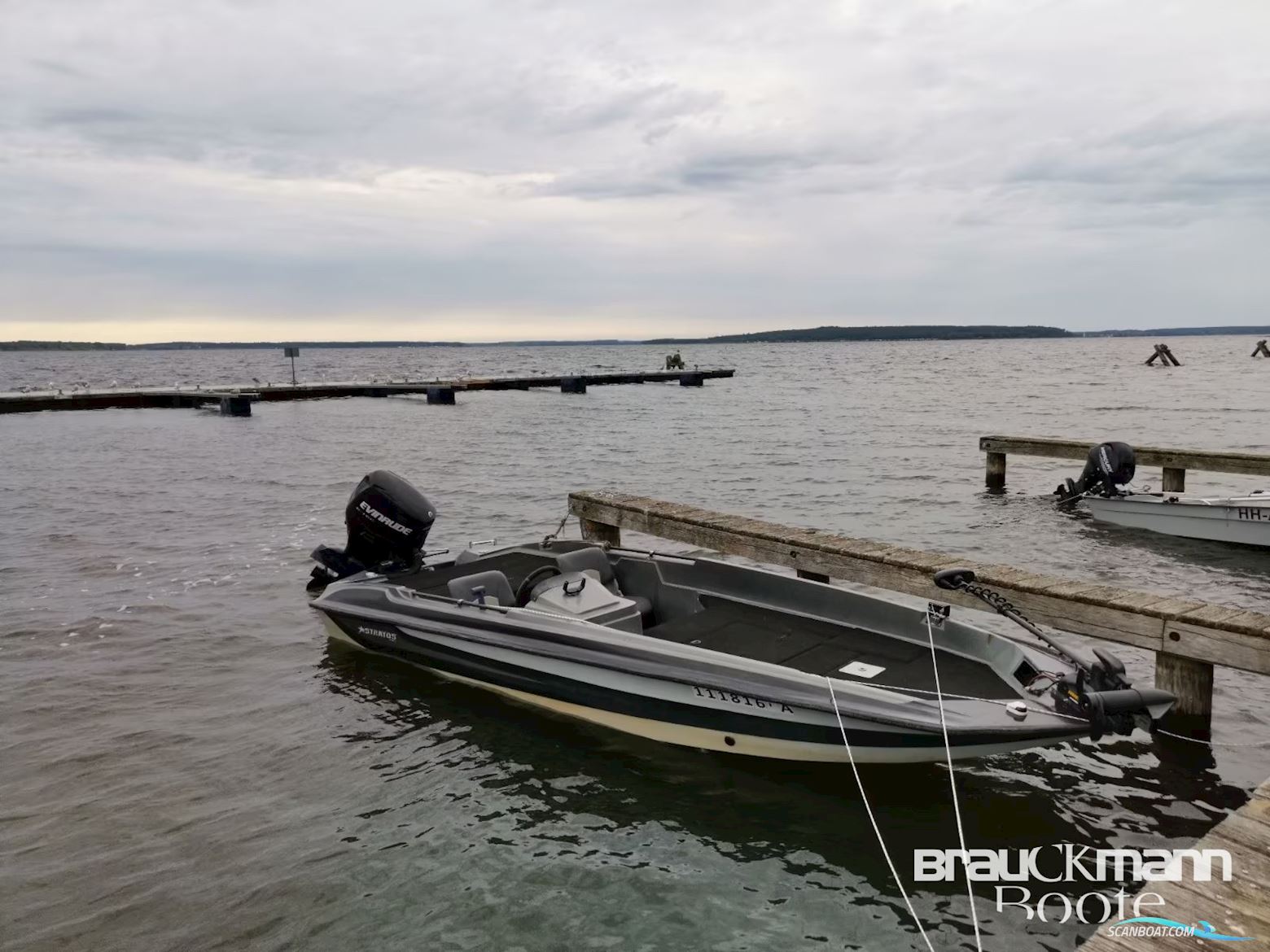 Stratos Boats 355 V Motorbåd 1986, med Evinrude Outboard Motors motor, Tyskland