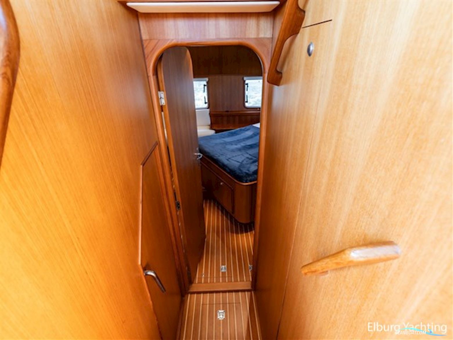 Sturier 480 AC - Vast Stuurhuis - Stabilizers