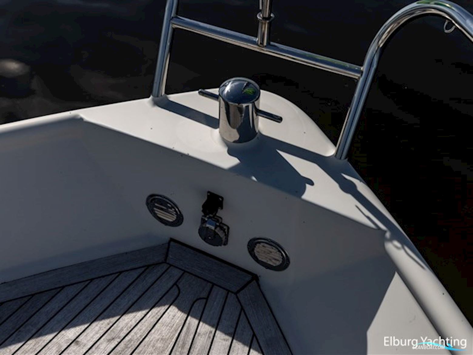 Sturier 480 AC - Vast Stuurhuis - Stabilizers