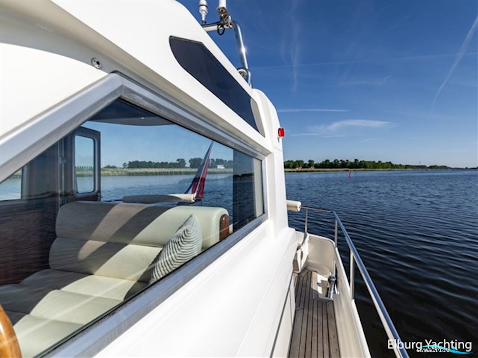 Sturier 480 AC - Vast Stuurhuis - Stabilizers