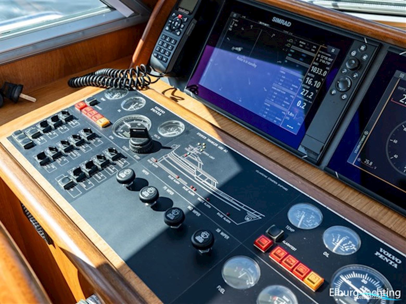 Sturier 480 AC - Vast Stuurhuis - Stabilizers