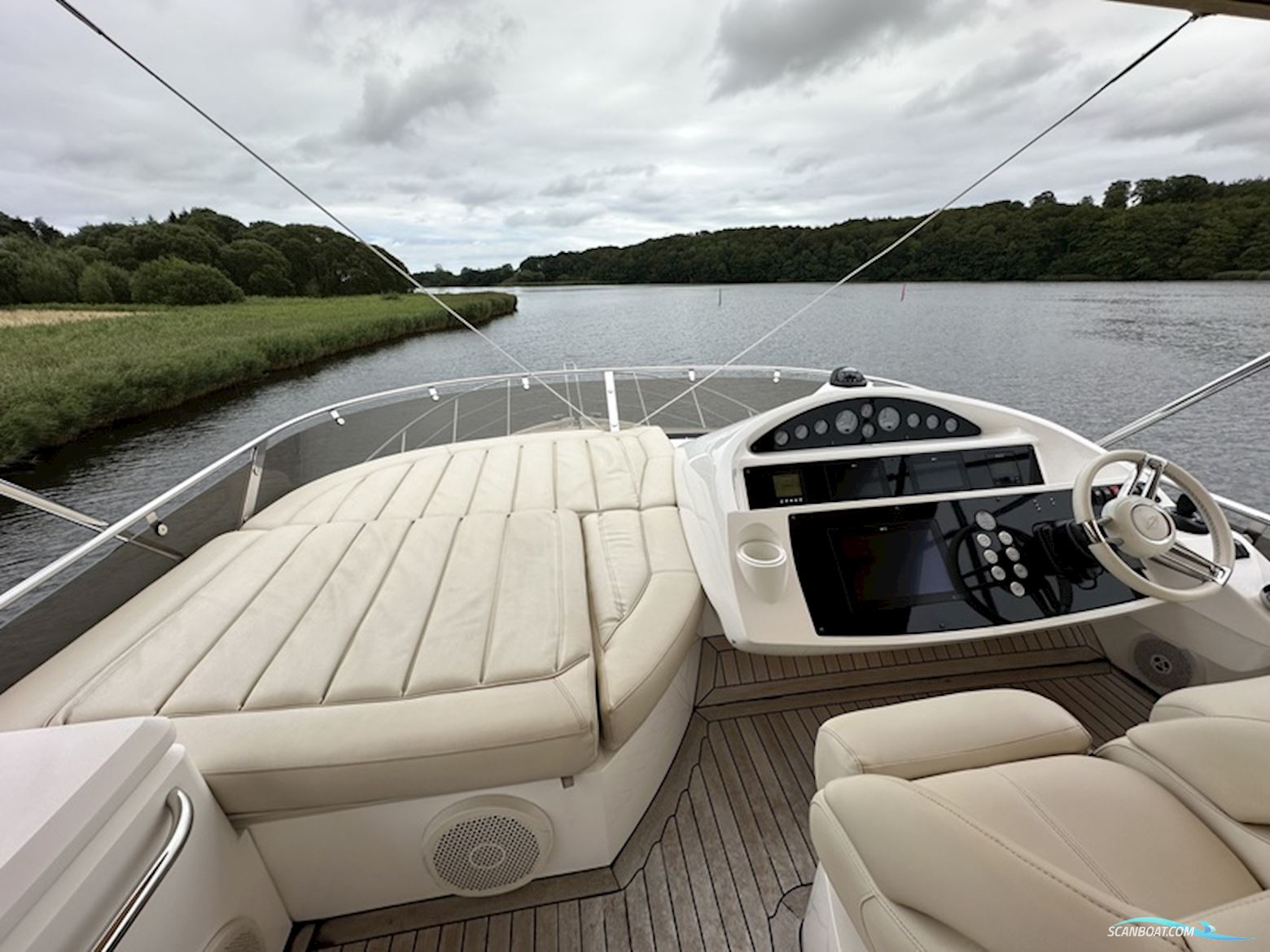 Sunseeker - Manhattan 53