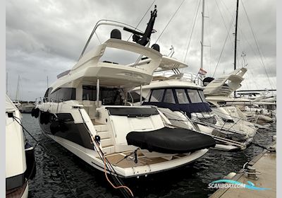 Sunseeker 66 Manhattan - 2017 Motorbåd 2017, med Man V8 motor, Kroatien
