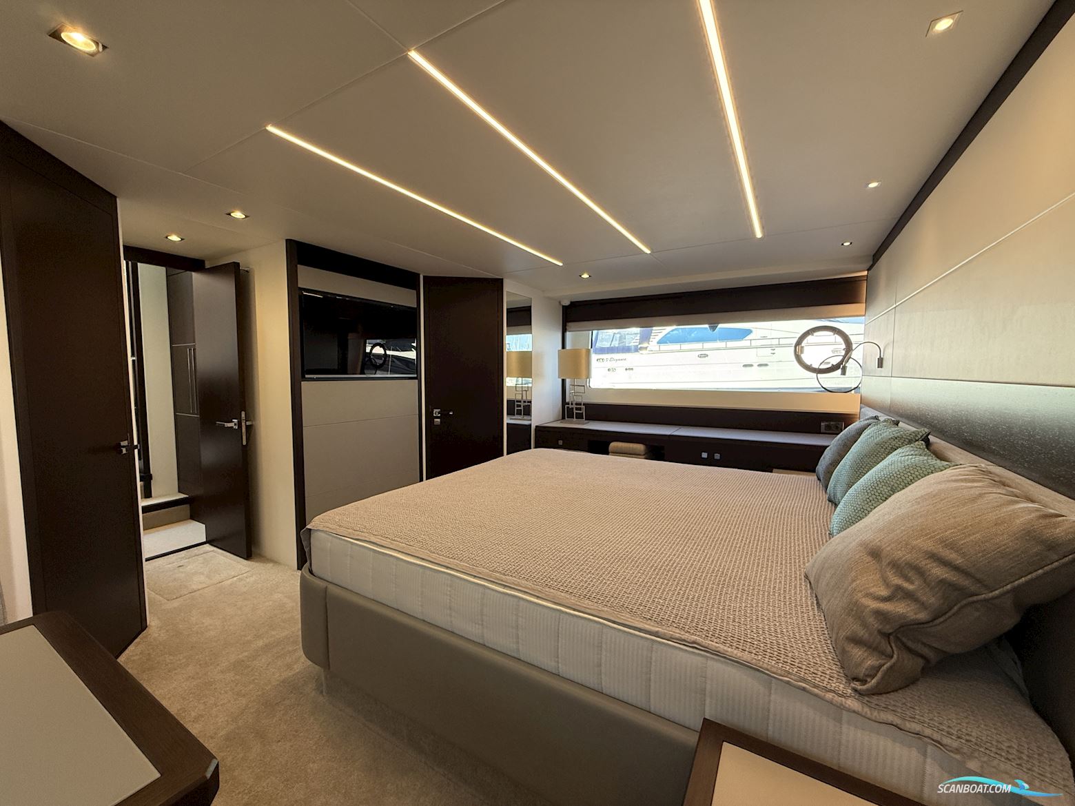 Sunseeker 74 Sport Yacht