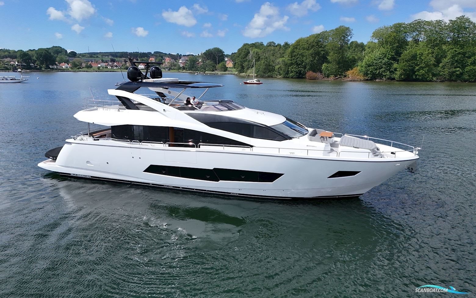 Sunseeker 86 Yacht Motorbåd 2018, Sverige
