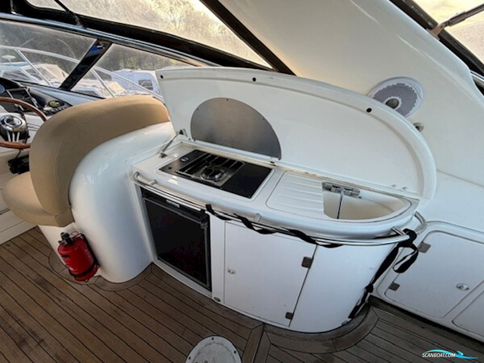 Sunseeker Camargue 44 – 2000 – 2 x Caterpillar 435 HK – Eksklusiv Sportscruiser Med Omfattende Opgraderinger